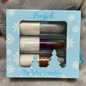 Kikiz Cosmeticz FROSTED HOLIDAY bundle Hydrating Lipgloss